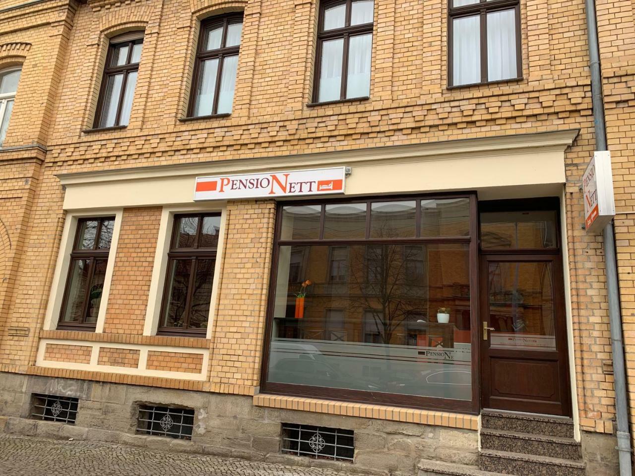 Pensionett Bernburg Exterior photo
